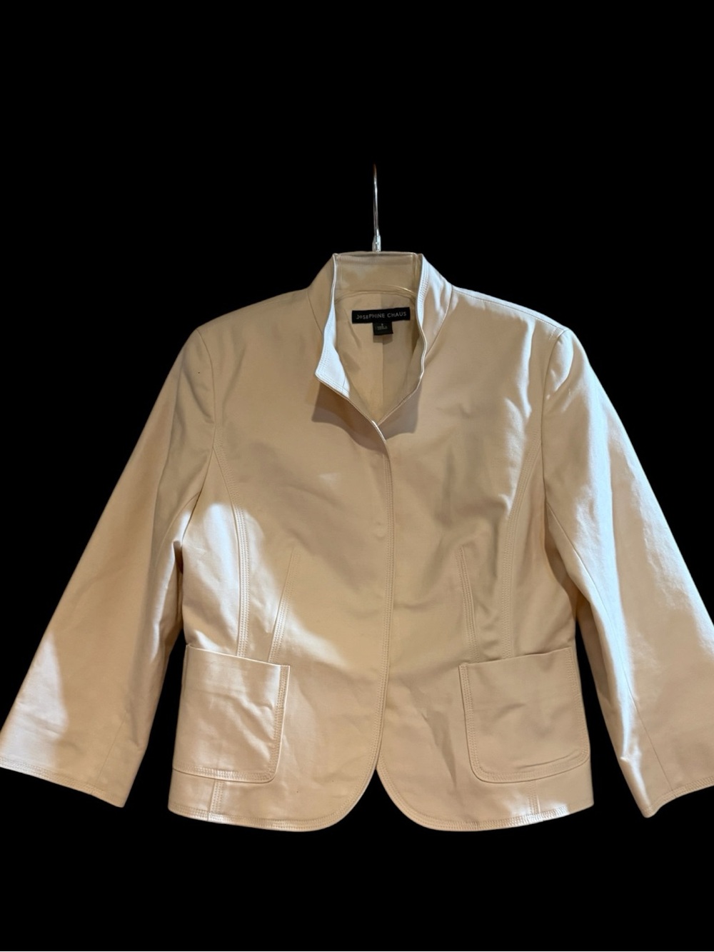 Josephine Chaus Cream Structured Jacket Blazer Size 8 cotton blend machine wash